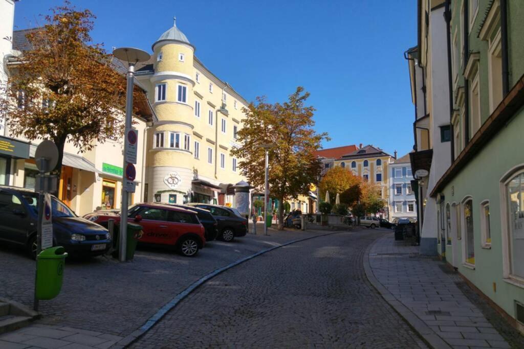 Altstadtwohnung Traunstein Mit Traunseeblick 1A Gmunden Esterno foto